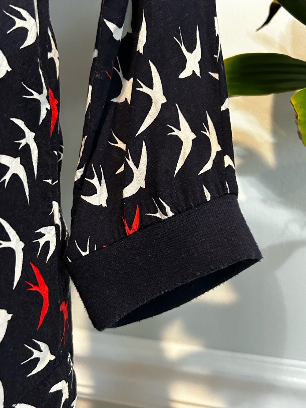 Maeve Navy Long-Sleeve Tee with White & Red Bird Motif Size 2 - Picture 4 of 11